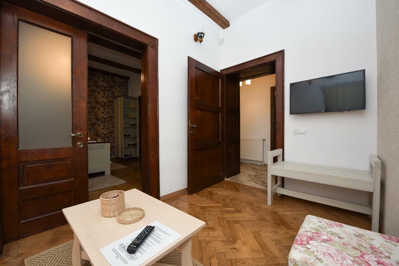 Buzoianu Residence By Holztreppe Brașov Exterior foto