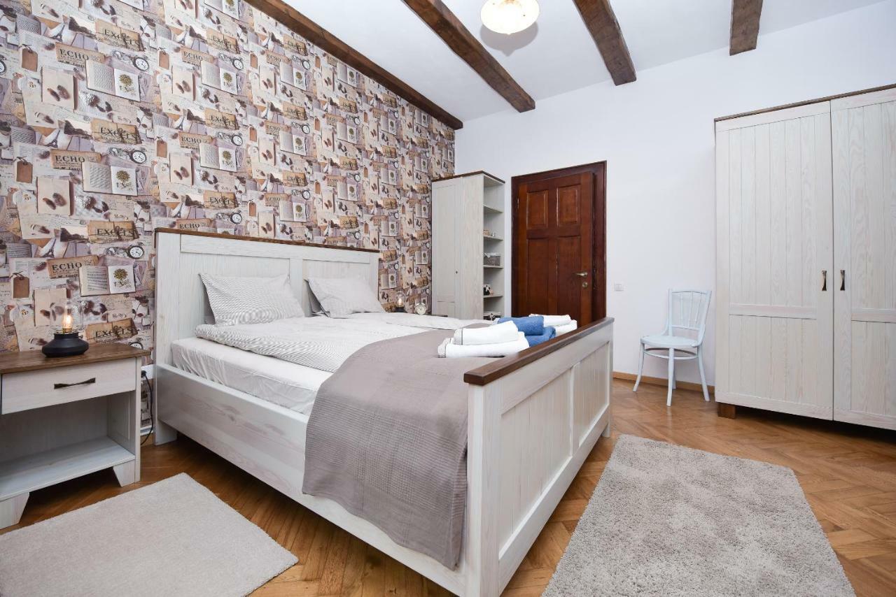Buzoianu Residence By Holztreppe Brașov Exterior foto